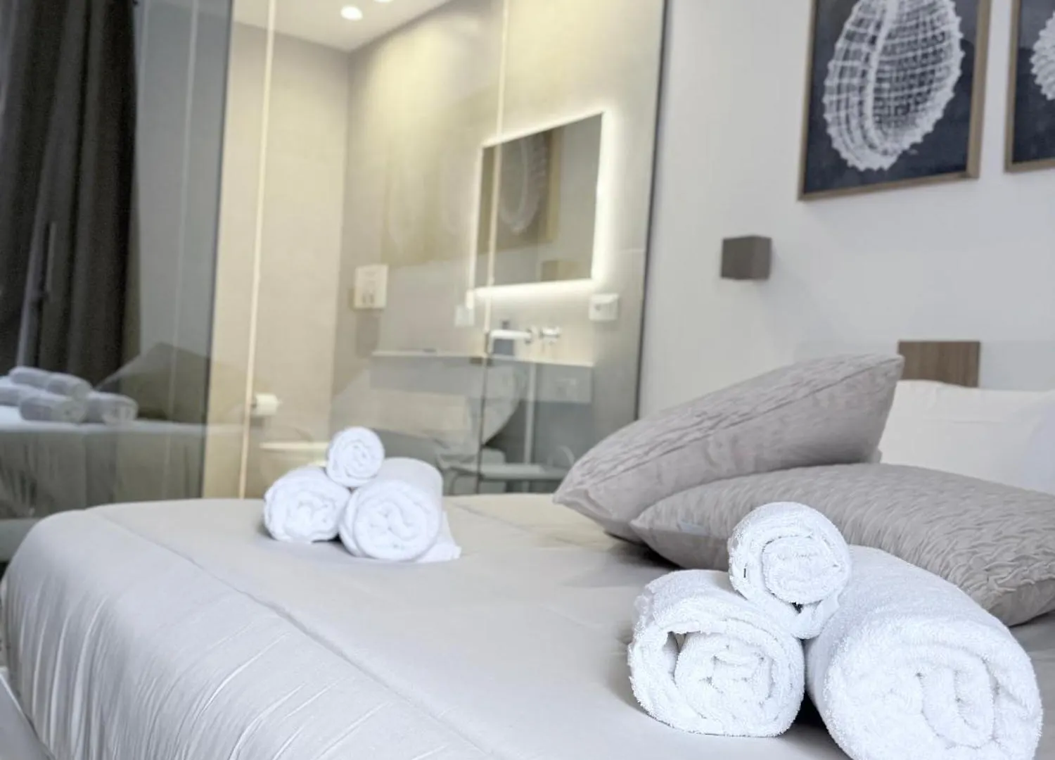 Santa Rosalia Suites باليرمو 0*,  إيطاليا