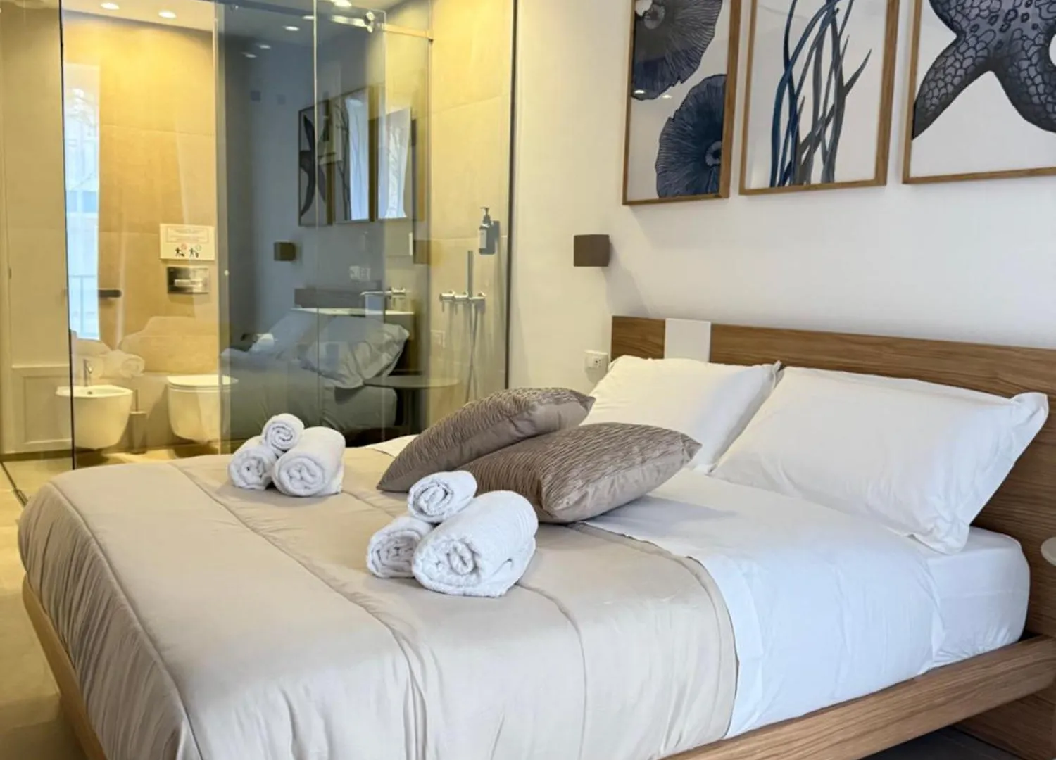 Contactos de Santa Rosalia Suites